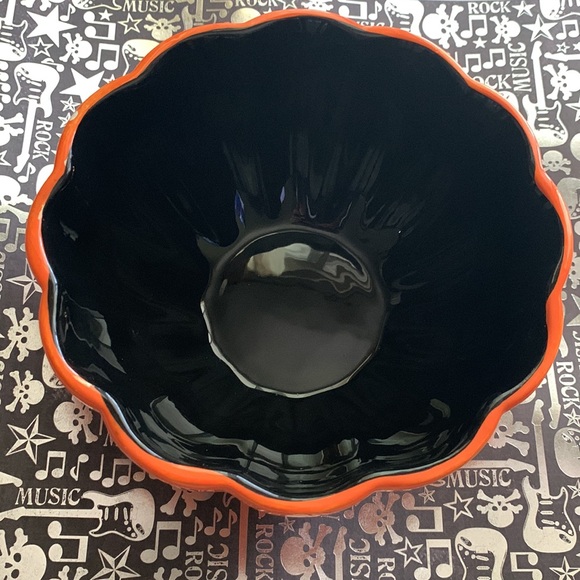 Halloween dish 🎃 - Picture 2 of 4